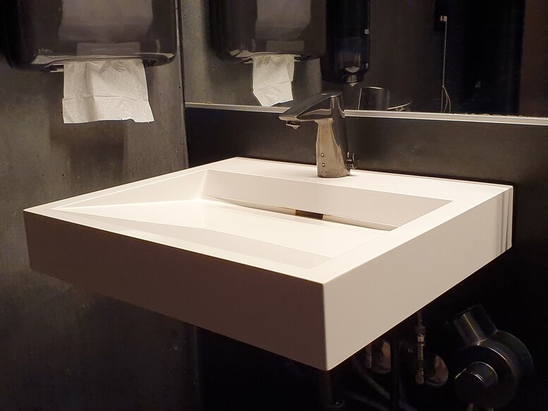 Sauna Löyly à Helsinki Table de lavage Système 100